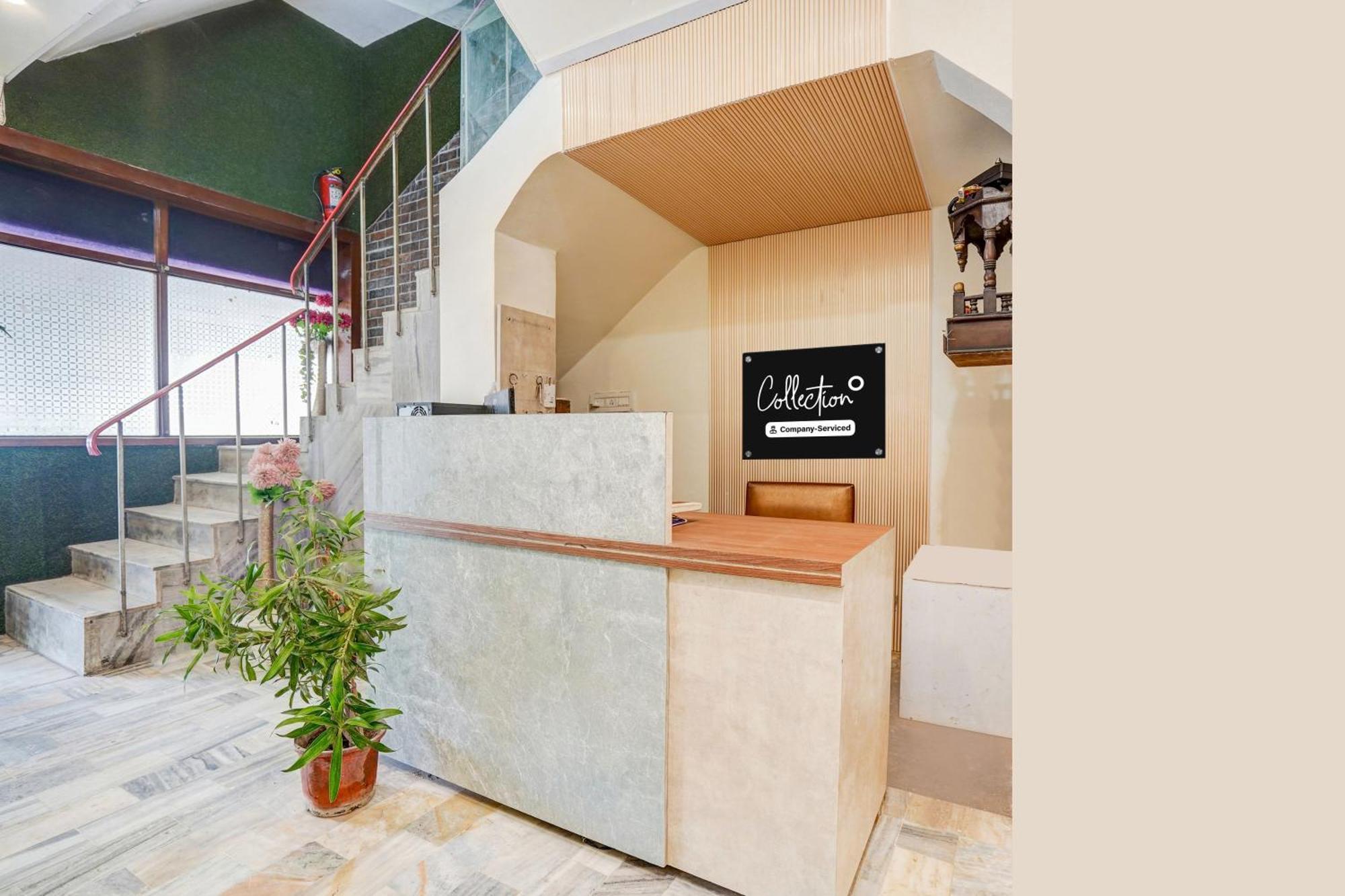 Hotel Super Collection O Ratan Lal Nagar Kanpur Esterno foto