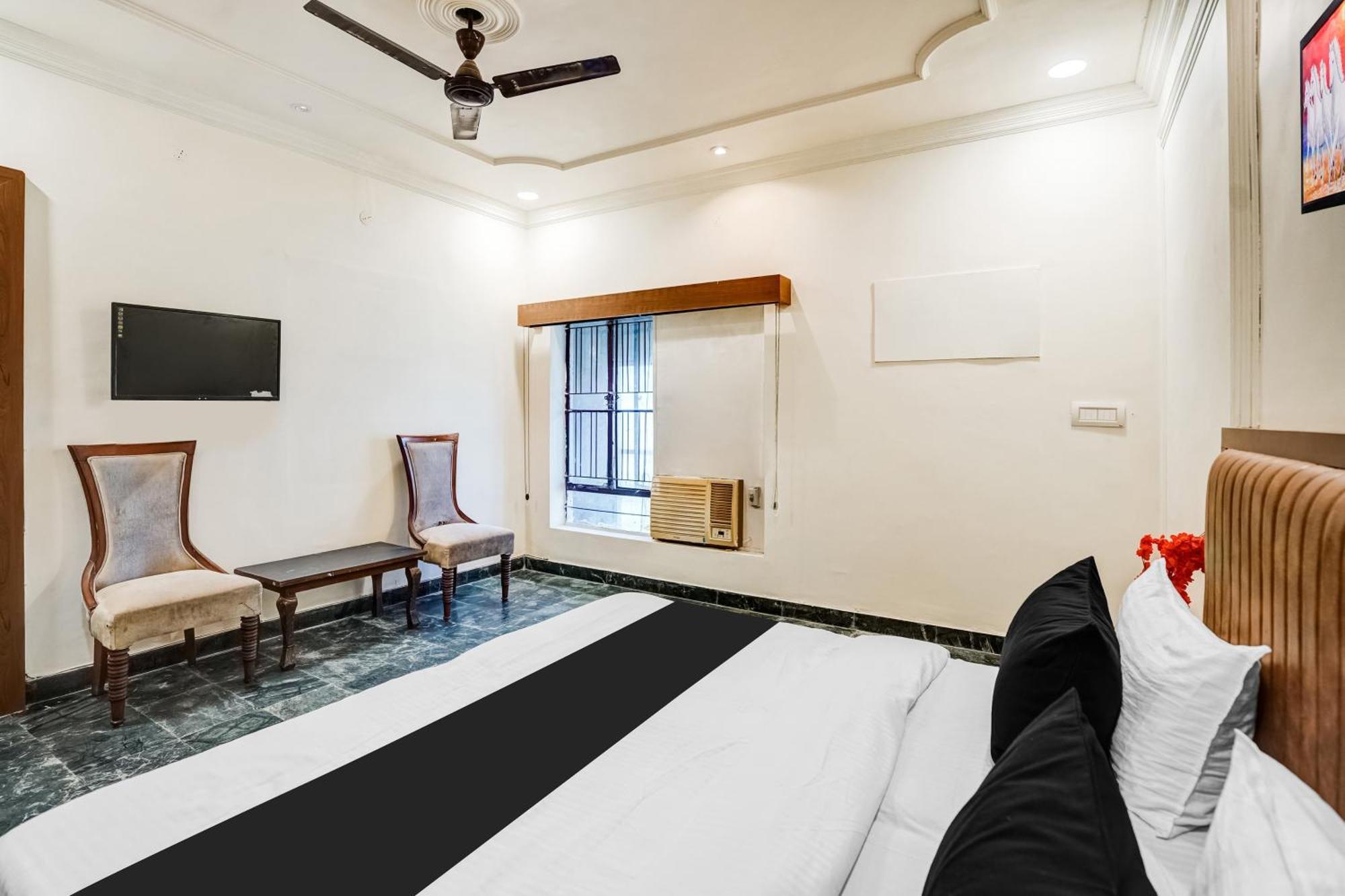 Hotel Super Collection O Ratan Lal Nagar Kanpur Esterno foto
